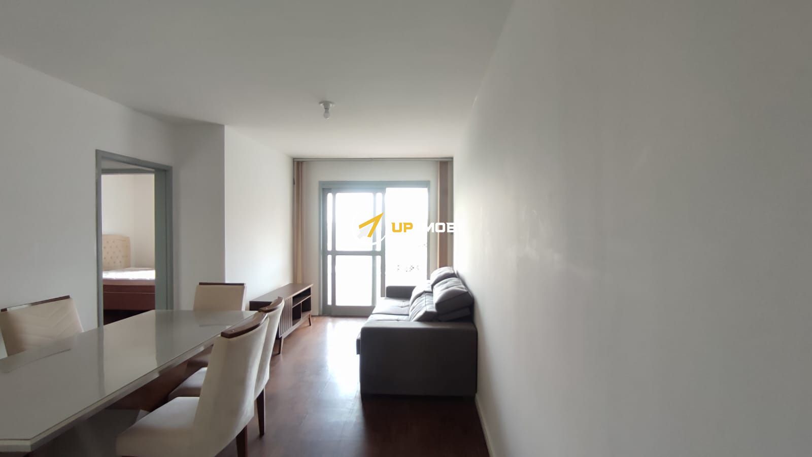 Apartamento, 2 dormitórios no bairro São Sebastião em Porto Alegre para Comprar