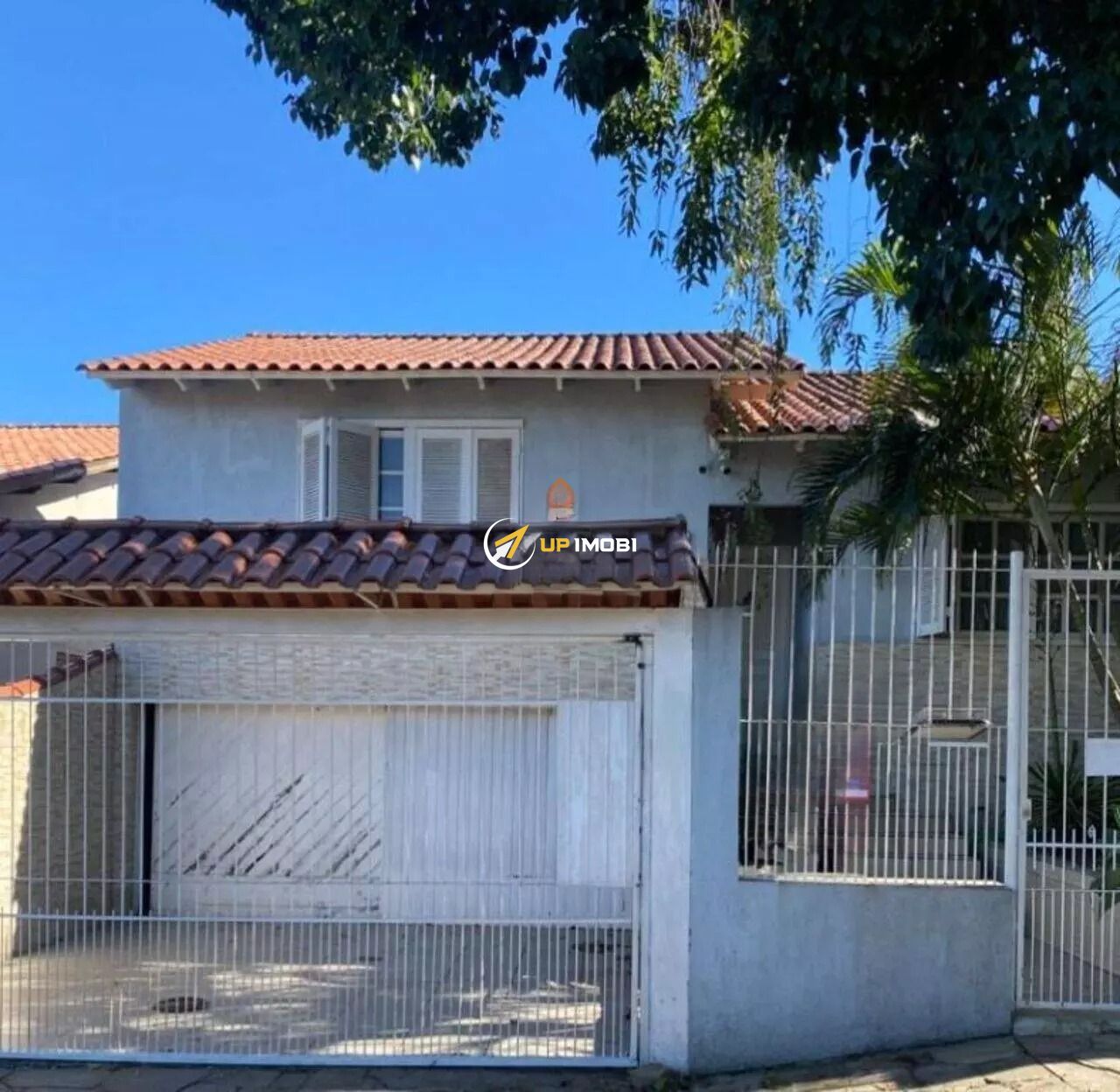 Casa, 3 dormitórios no bairro Rubem Berta em Porto Alegre para Comprar