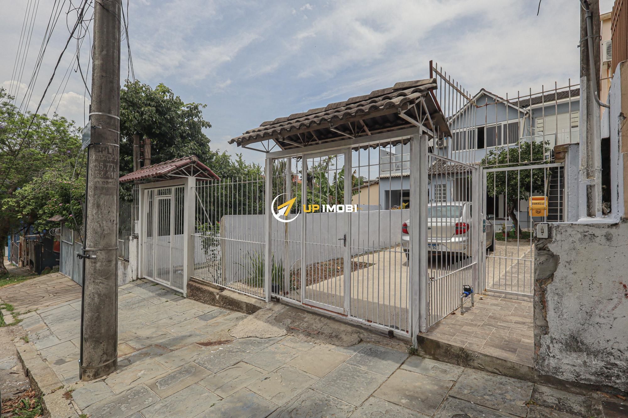 Casa, 4 dormitórios no bairro Jardim Sabará em Porto Alegre para Comprar