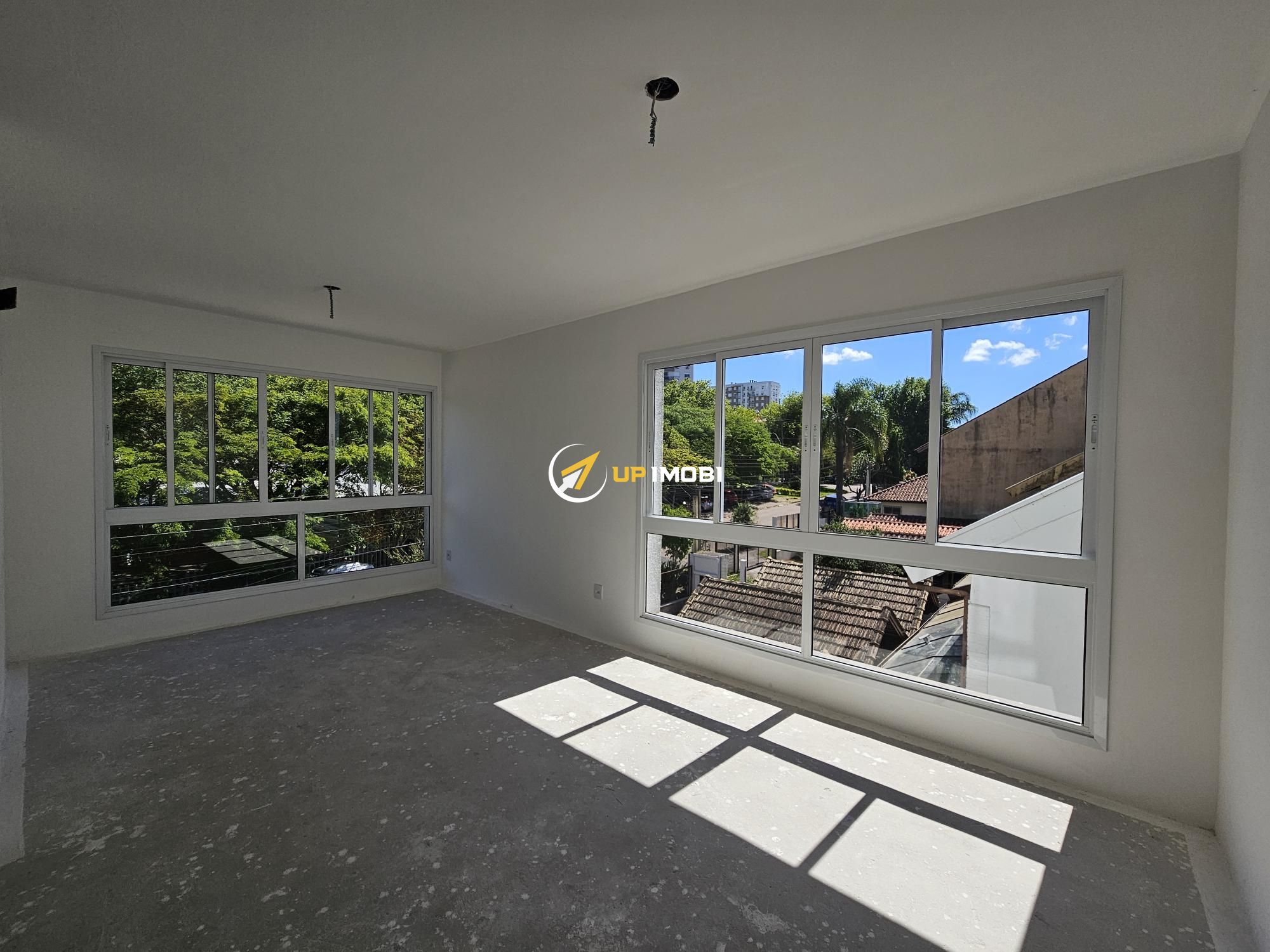 Apartamento, 2 dormitórios no bairro Jardim Sabará em Porto Alegre para Comprar