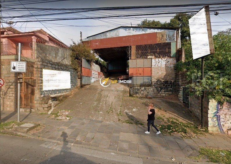 Terreno com 370m² no bairro Glória em Porto Alegre para Comprar