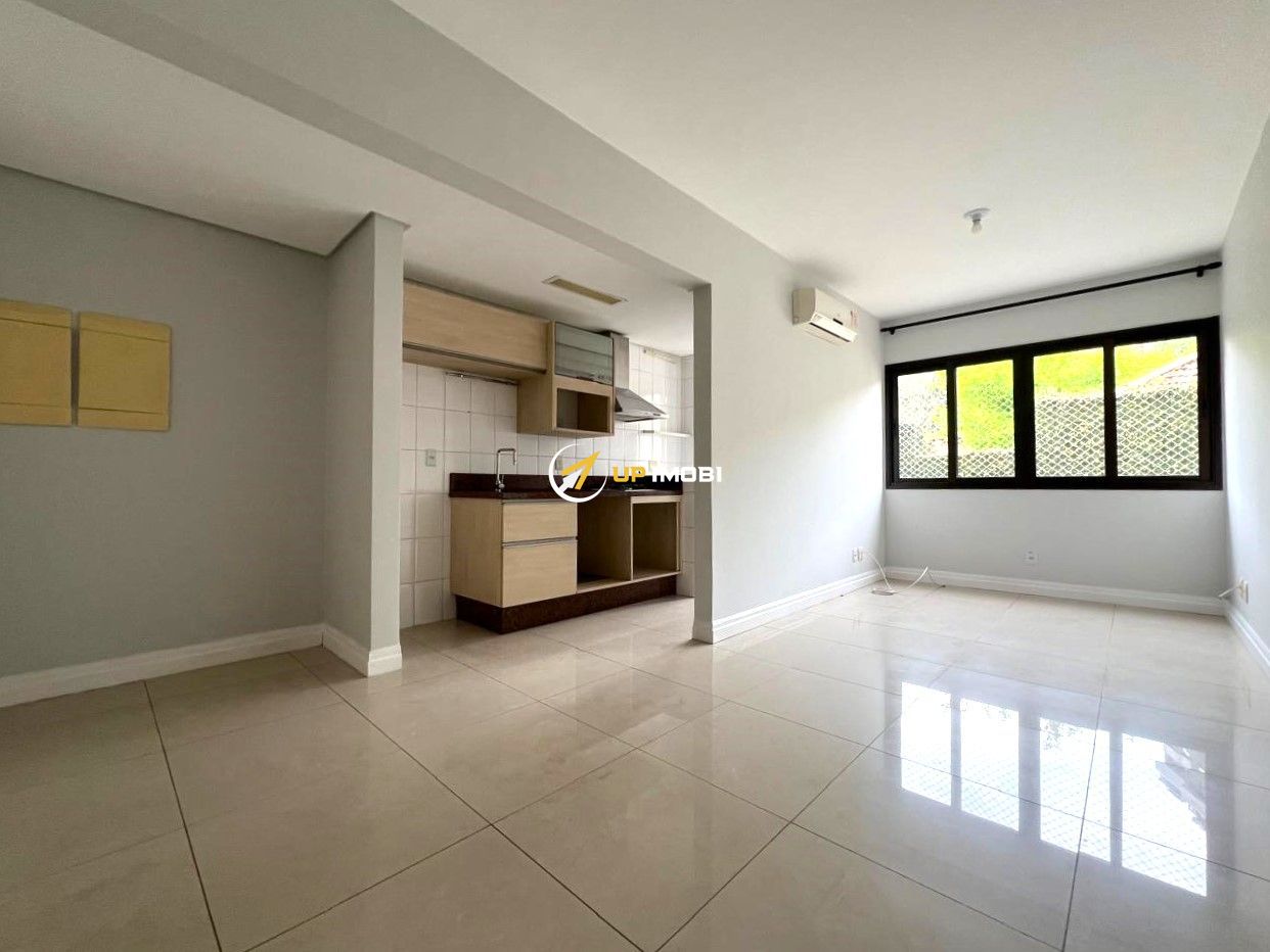 Apartamento, 1 dormitório no bairro Moinhos de Vento em Porto Alegre para Comprar