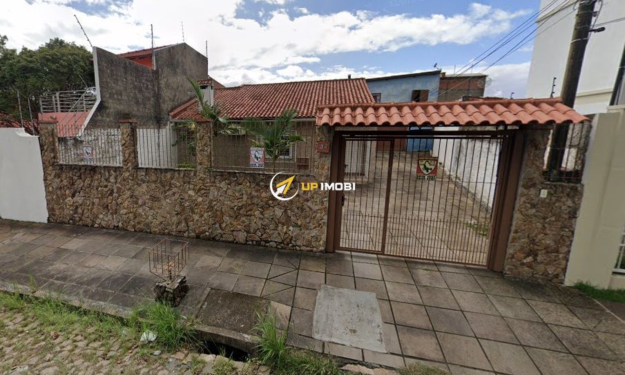 Casa, 3 dormitórios no bairro Jardim Itu em Porto Alegre para Comprar