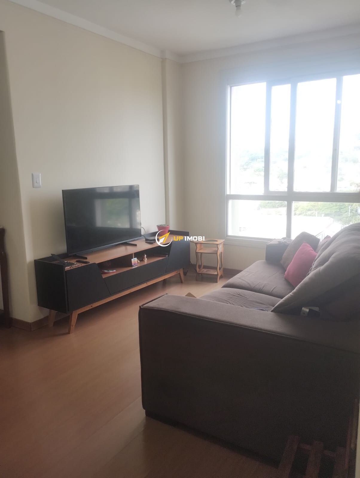 Apartamento, 2 dormitórios no bairro Cavalhada em Porto Alegre para Comprar