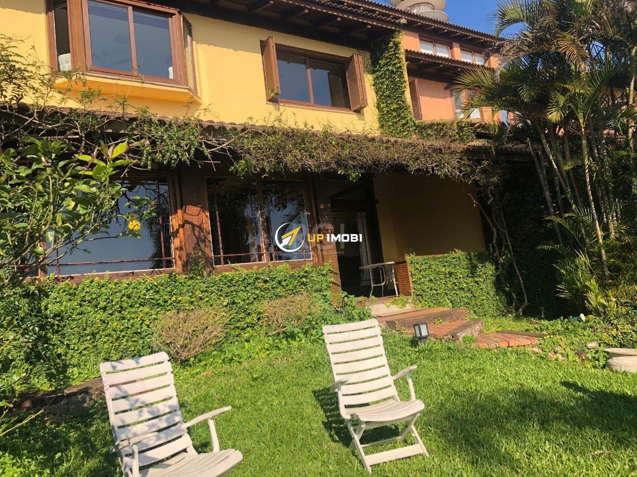 Casa de Condomínio com 420m², 3 dormitórios no bairro Santa Tereza em Porto Alegre para Comprar