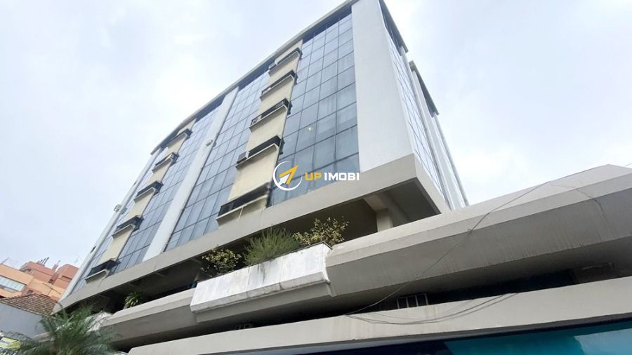 Sala Comercial com 28m², 1 dormitório no bairro Moinhos de Vento em Porto Alegre para Comprar