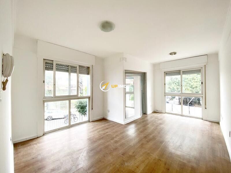 Apartamento, 1 dormitório no bairro Rio Branco em Porto Alegre para Comprar