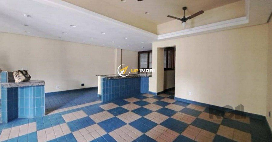 Loja no bairro Floresta em Porto Alegre para Comprar