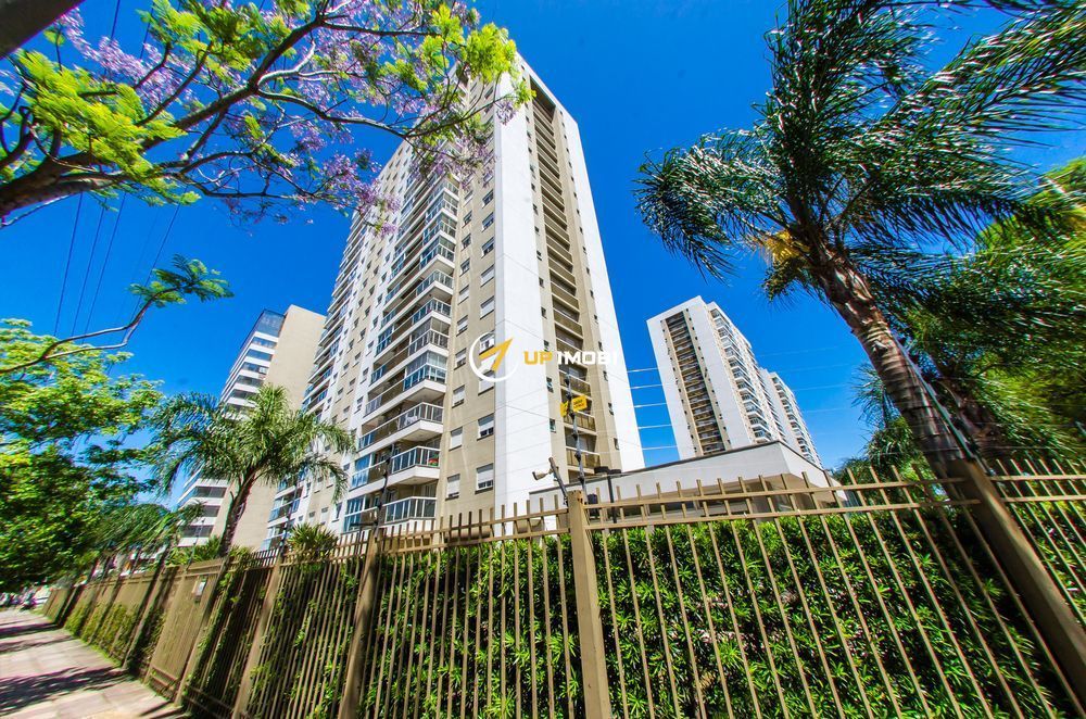 Apartamento, 2 dormitórios no bairro São Geraldo em Porto Alegre para Comprar