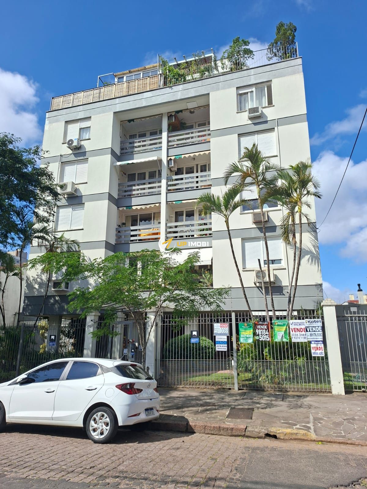 Apartamento, 1 dormitório no bairro Santana em Porto Alegre para Comprar