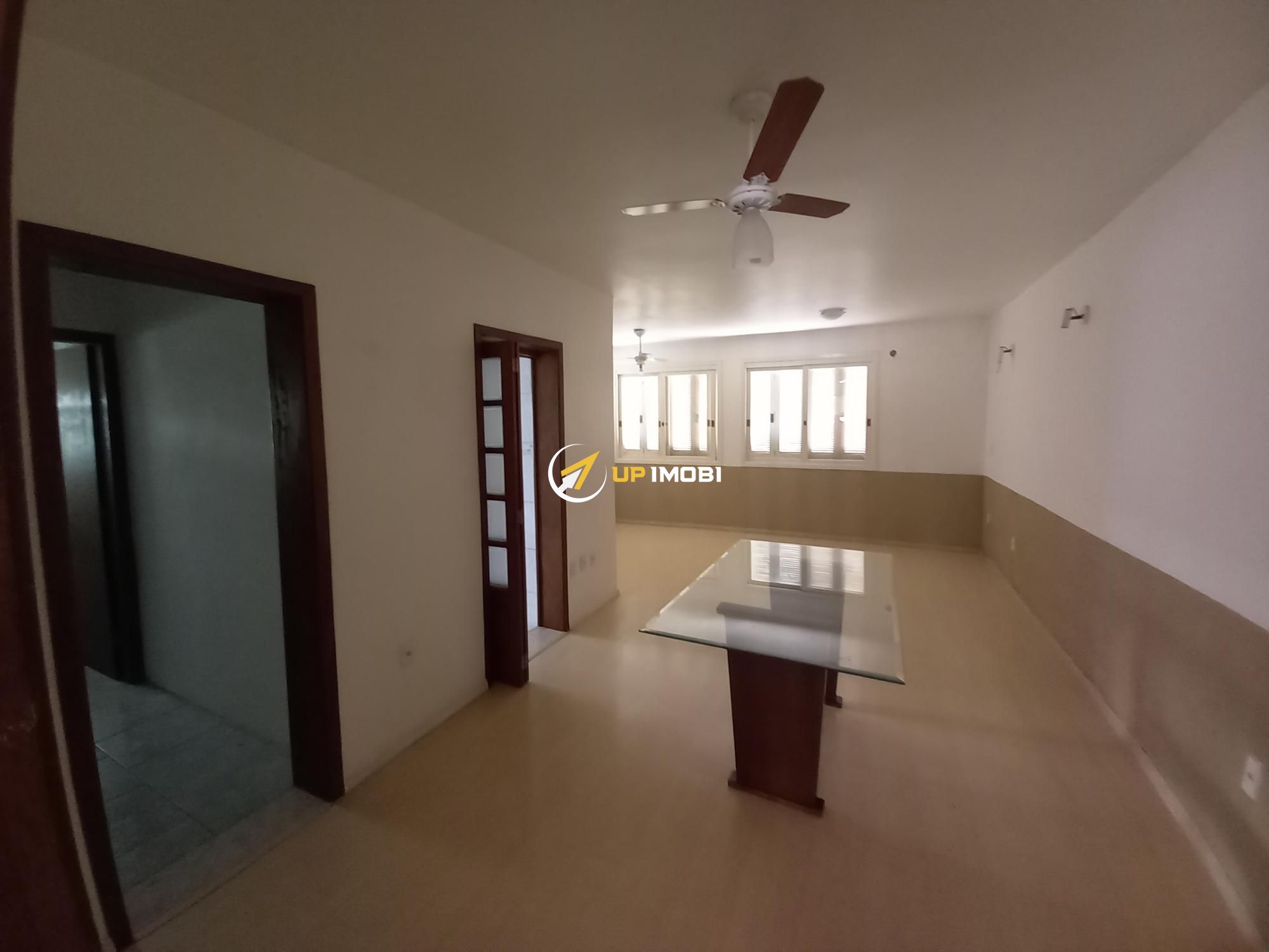 Casa, 3 dormitórios no bairro Teresópolis em Porto Alegre para Comprar