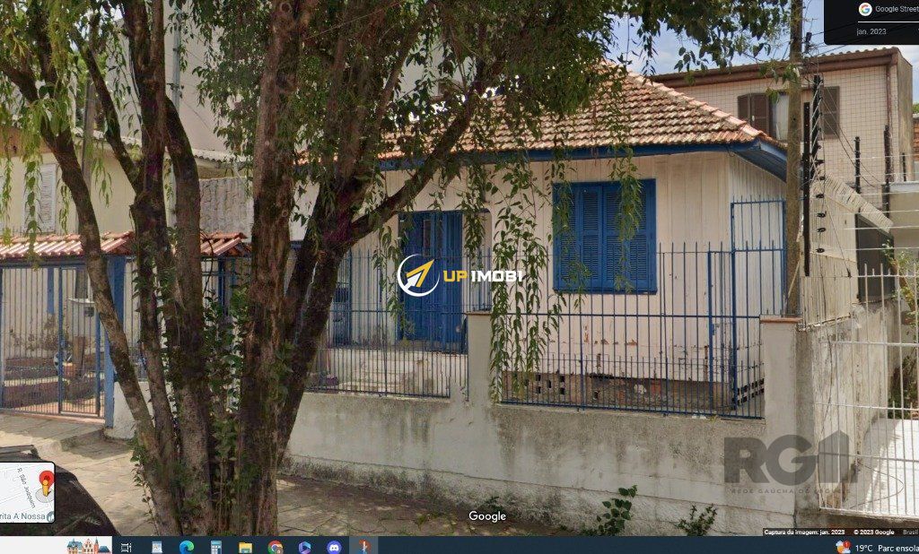 Casa com 140m², 5 dormitórios no bairro Glória em Porto Alegre para Comprar