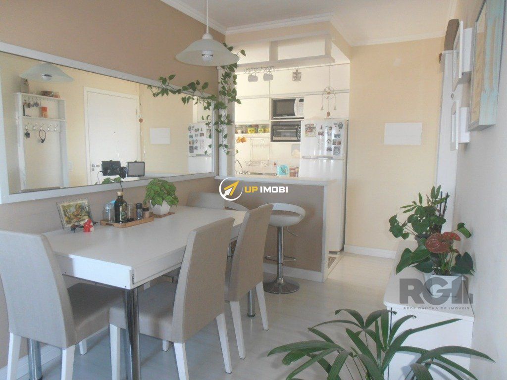 Apartamento, 3 dormitórios no bairro São Sebastião em Porto Alegre para Comprar