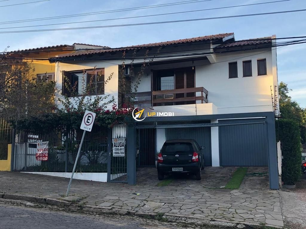 Casa, 3 dormitórios no bairro Jardim do Salso em Porto Alegre para Comprar