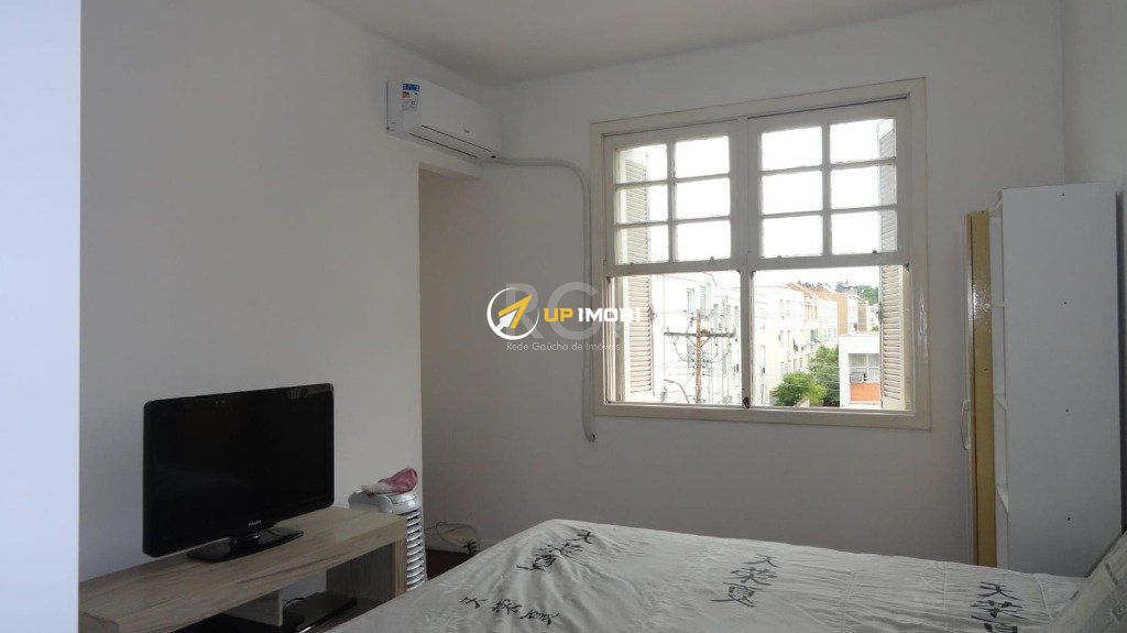 Apartamento, 2 dormitórios no bairro Farroupilha em Porto Alegre para Comprar