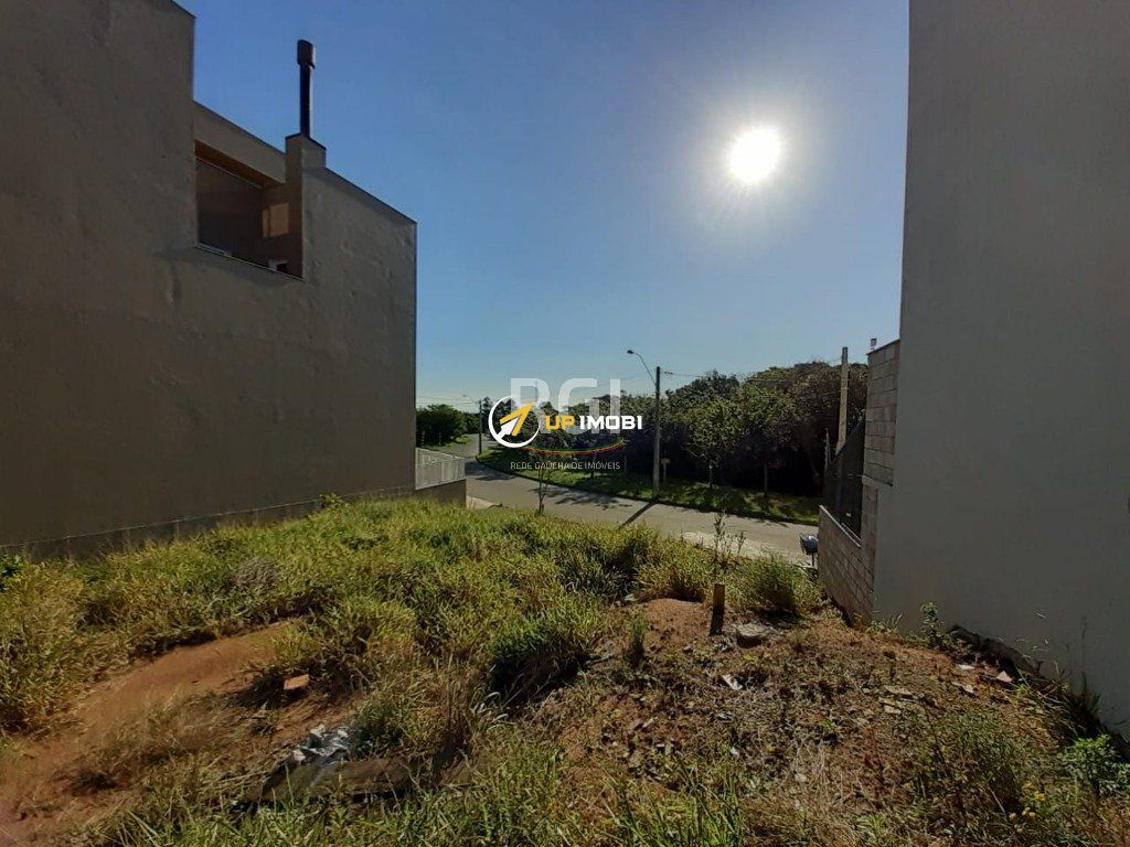 Terreno com 230m² no bairro Guarujá em Porto Alegre para Comprar