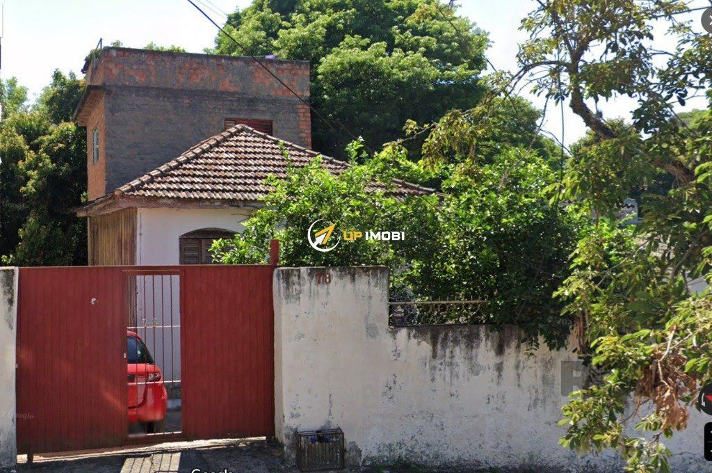 Casa com 180m², 4 dormitórios no bairro Nonoai em Porto Alegre para Comprar