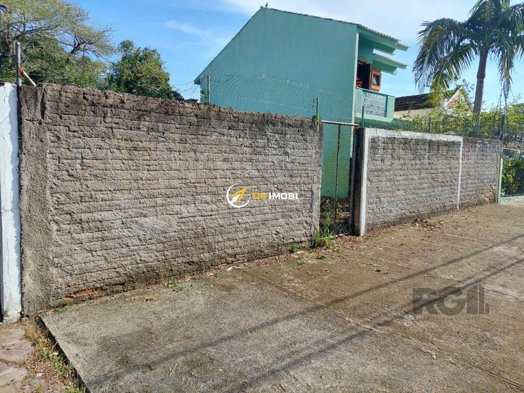 Terreno com 693m² no bairro Glória em Porto Alegre para Comprar