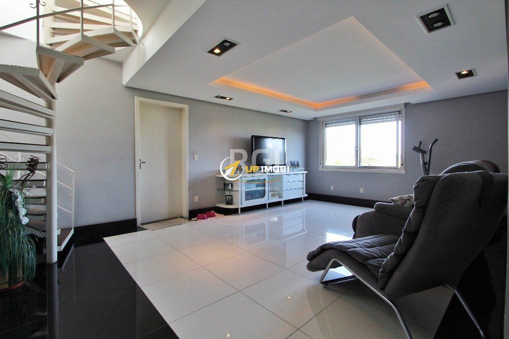 Cobertura, 3 dormitórios no bairro Teresópolis em Porto Alegre para Comprar