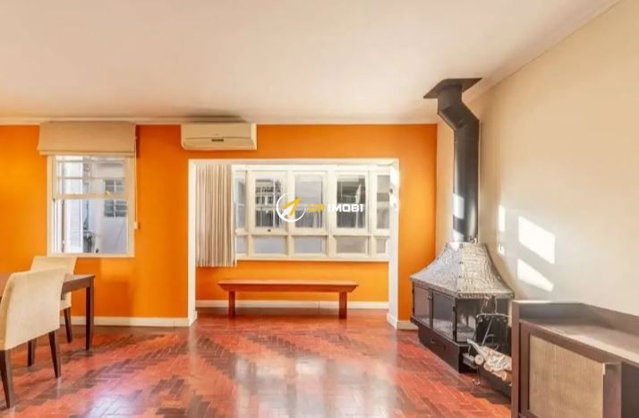 Cobertura, 4 dormitórios no bairro Petrópolis em Porto Alegre para Comprar