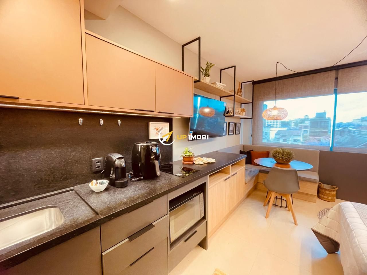 Studio, 1 dormitório no bairro Rio Branco em Porto Alegre para Comprar