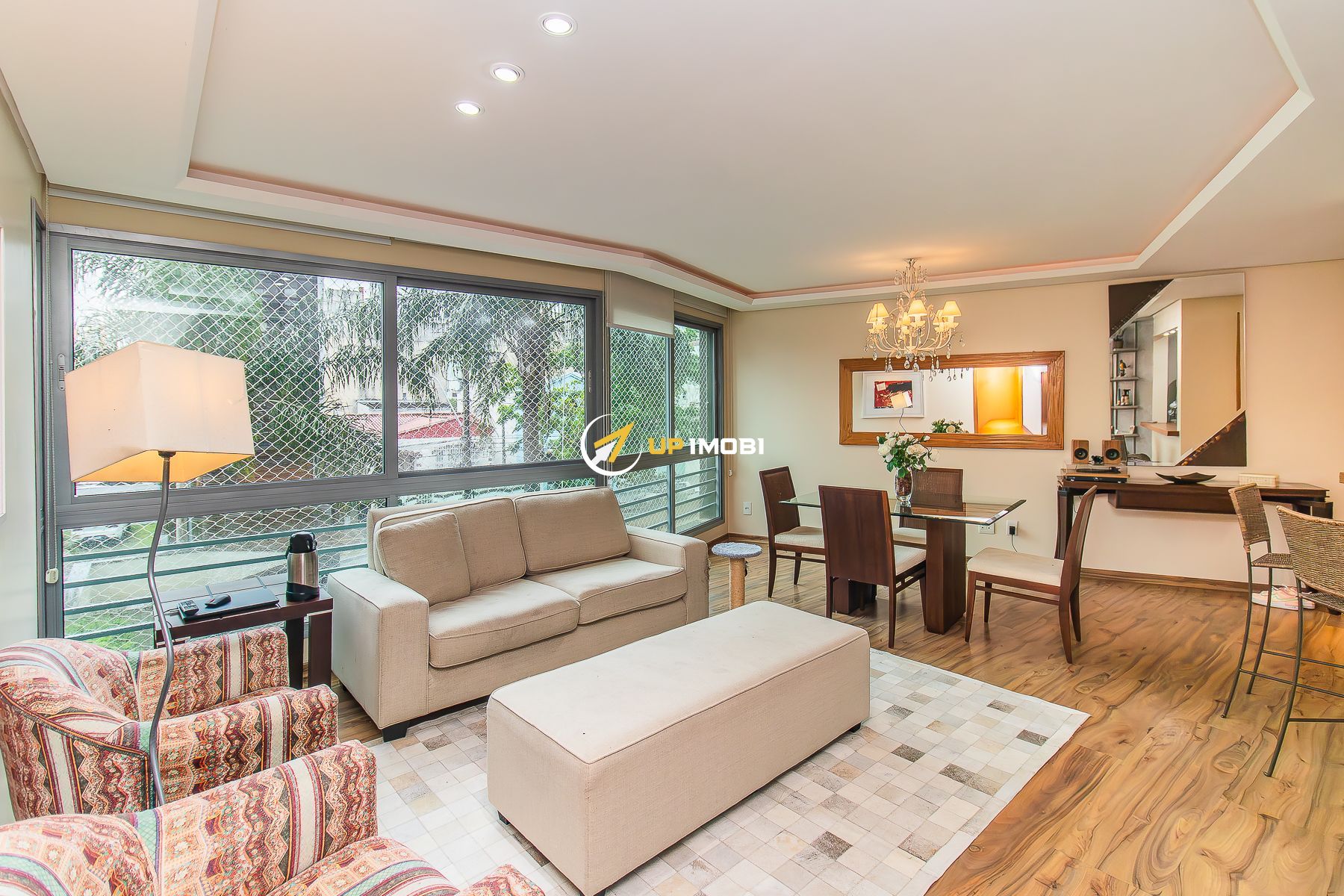 Apartamento, 3 dormitórios no bairro Azenha em Porto Alegre para Comprar