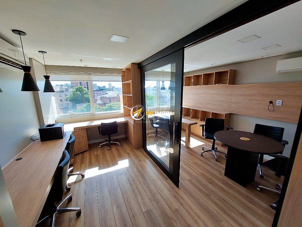 Sala Comercial no bairro Floresta em Porto Alegre para Comprar