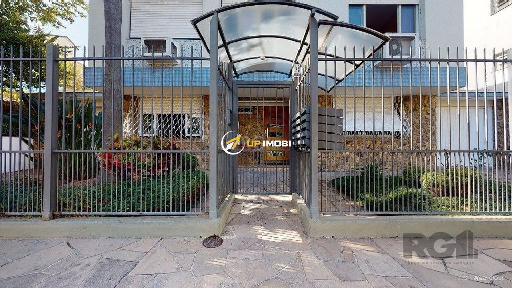 Apartamento, 2 dormitórios no bairro Menino Deus em Porto Alegre para Comprar