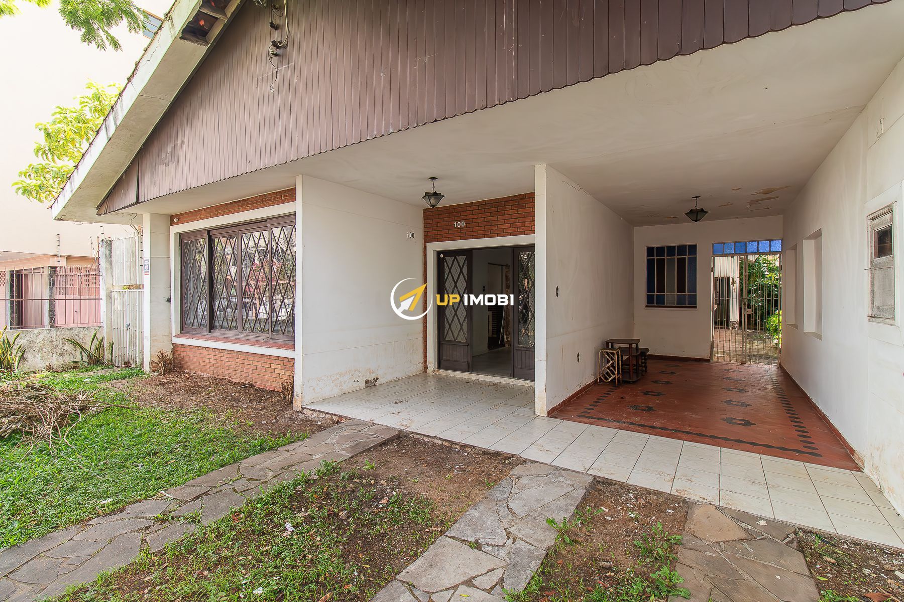 Casa, 3 dormitórios no bairro Menino Deus em Porto Alegre para Comprar