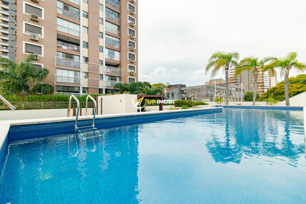 Apartamento com 106m², 3 dormitórios no bairro Menino Deus em Porto Alegre para Comprar