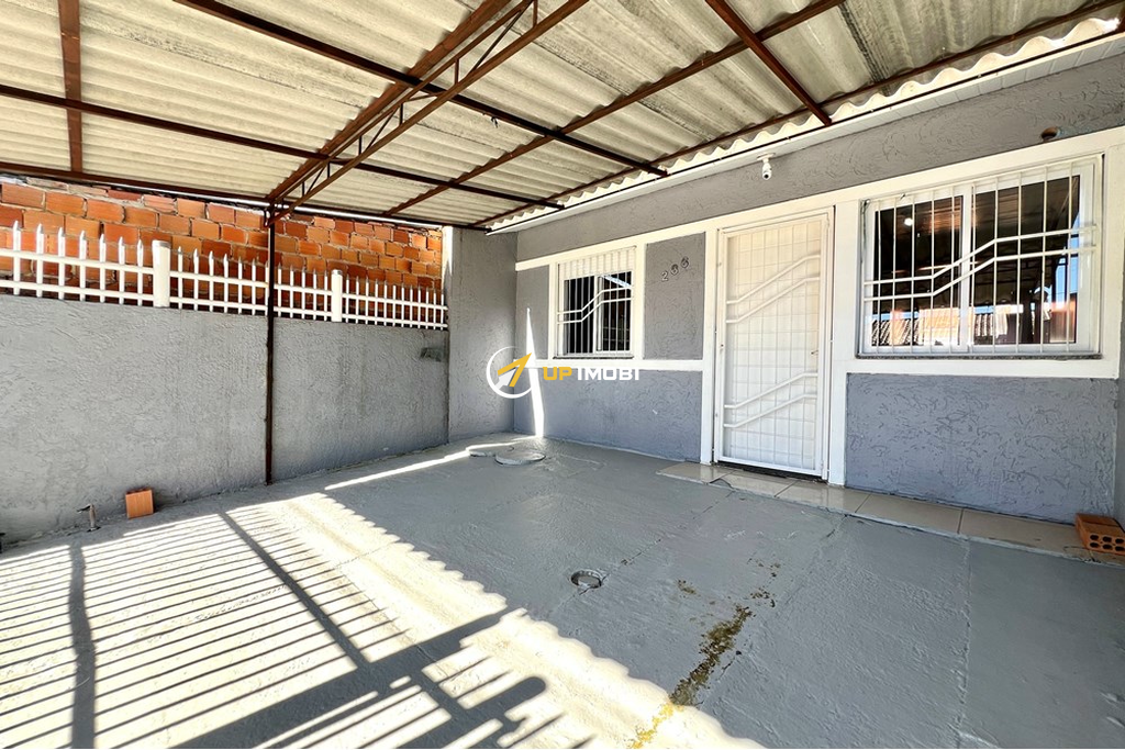 Casa com 41m², 2 dormitórios no bairro Três Marias em Esteio para Comprar