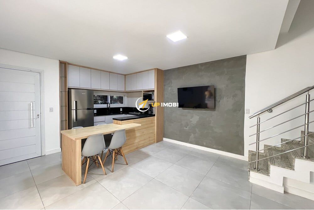 Casa de Condomínio com 123m², 3 dormitórios no bairro Niterói em Canoas para Comprar