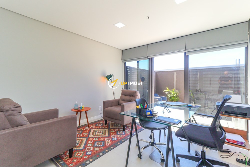 Sala Comercial com 38m² no bairro Partenon em Porto Alegre para Comprar