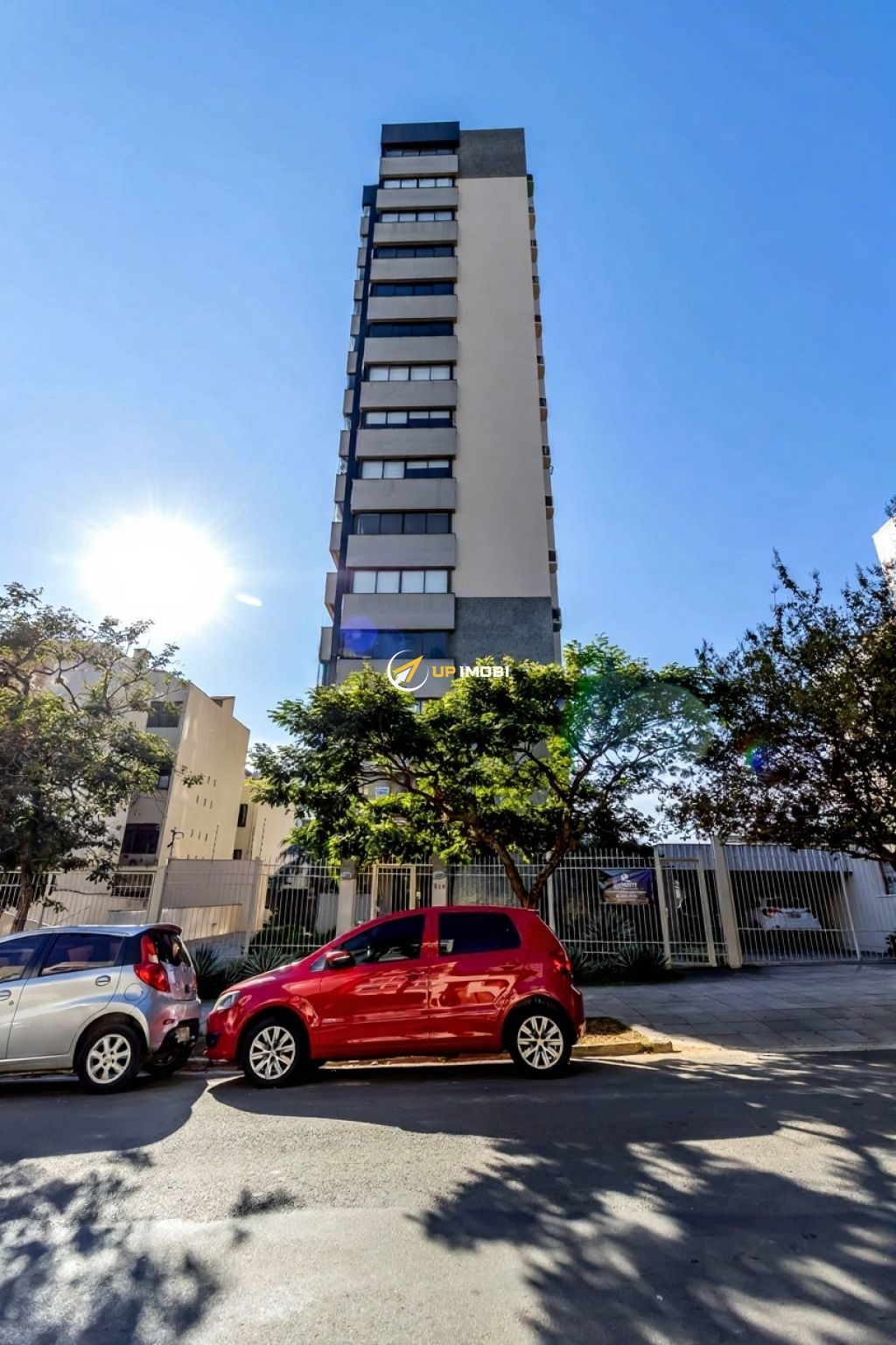 Apartamento, 2 dormitórios no bairro Petrópolis em Porto Alegre para Comprar