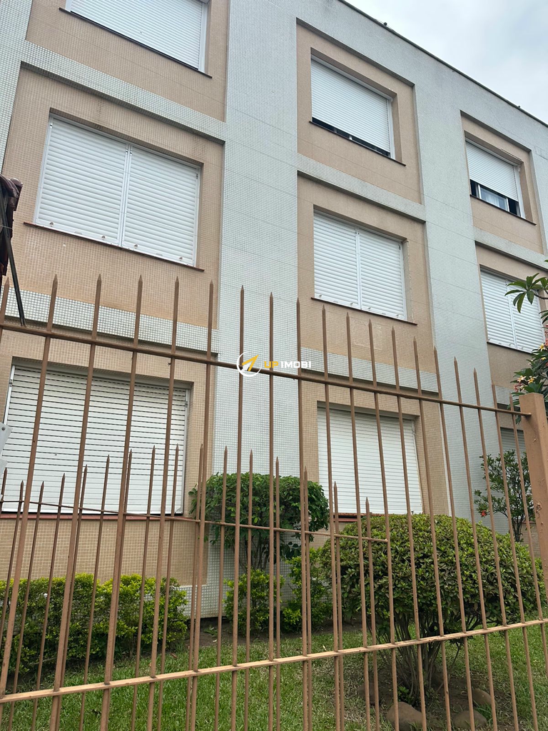 Apartamento com 65m², 2 dormitórios no bairro Vila Ipiranga em Porto Alegre para Comprar