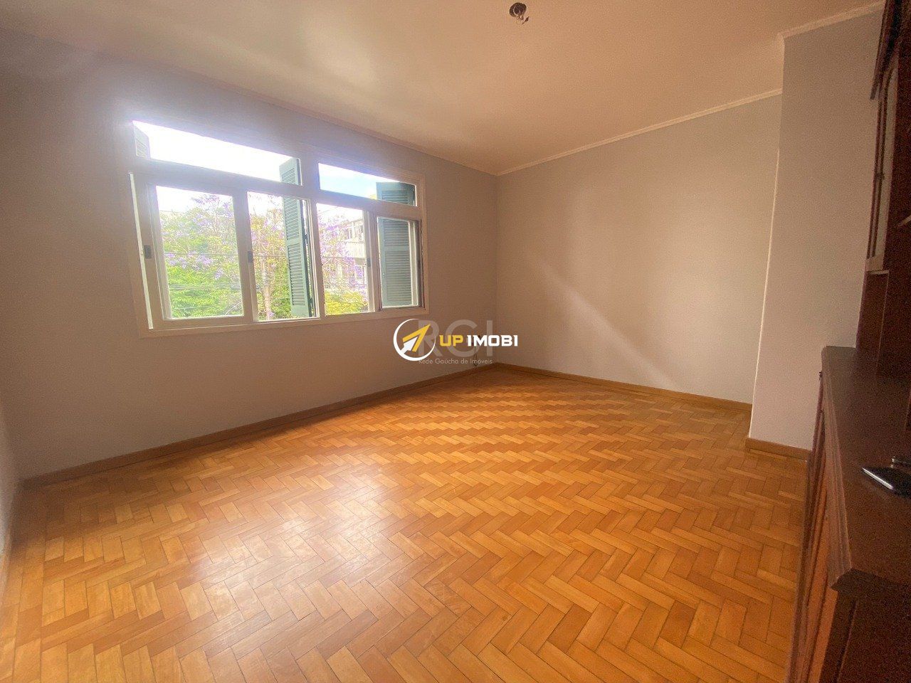 Apartamento, 3 dormitórios no bairro Santana em Porto Alegre para Comprar