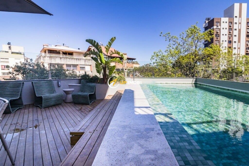 Apartamento com 117m², 3 dormitórios no bairro Petrópolis em Porto Alegre para Comprar