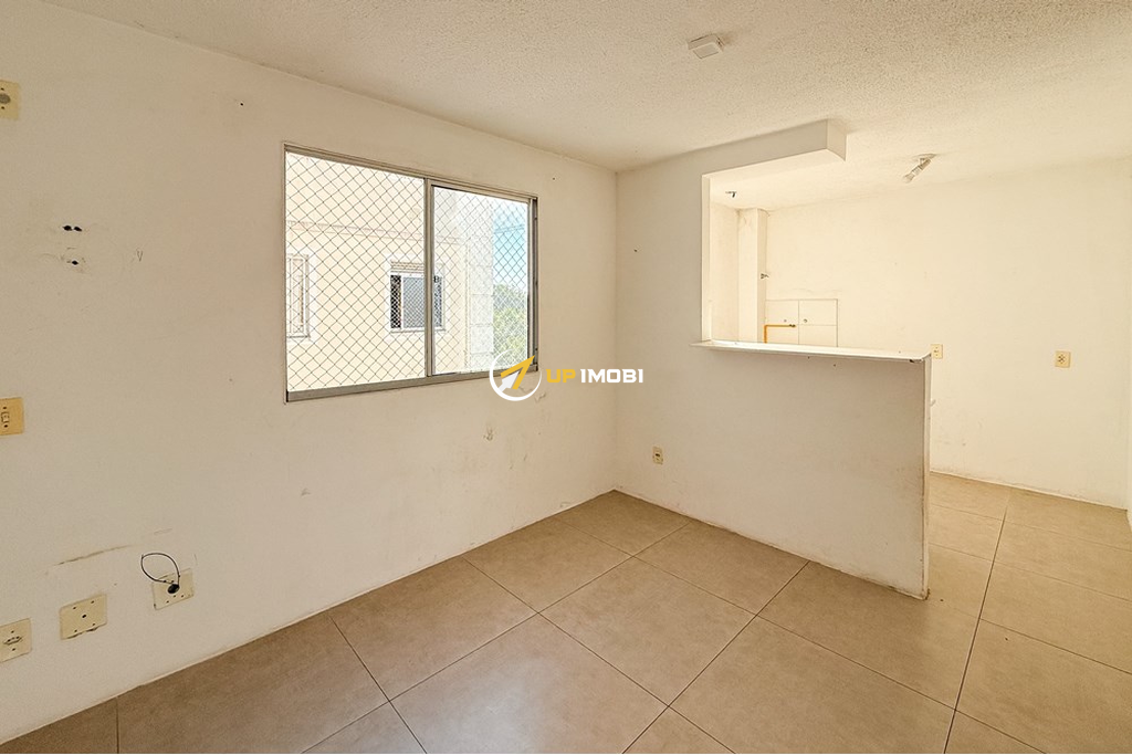 Apartamento com 42m², 2 dormitórios no bairro São José em Canoas para Comprar