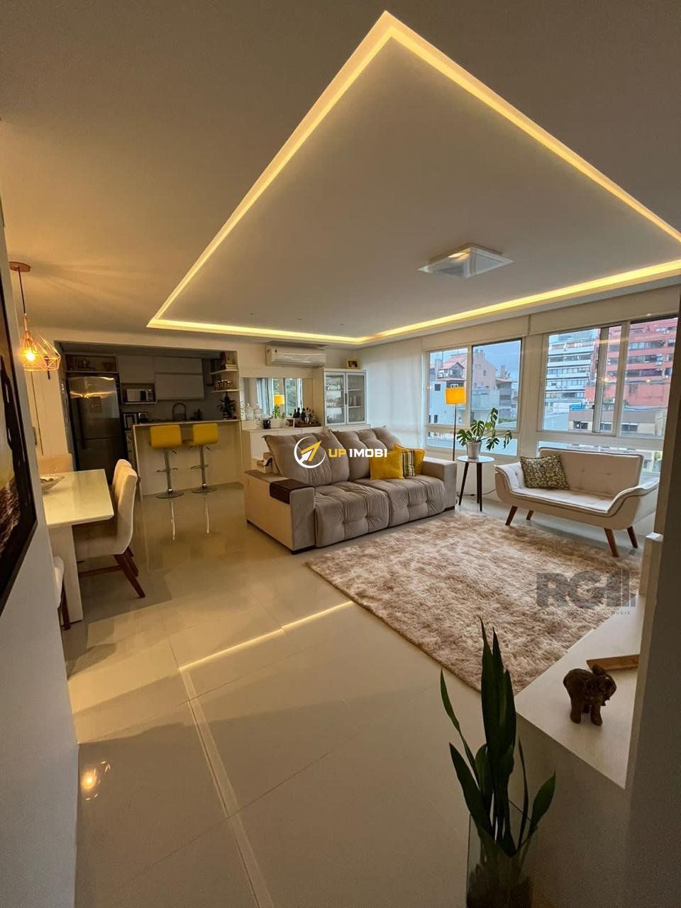 Apartamento, 3 dormitórios no bairro Petrópolis em Porto Alegre para Comprar