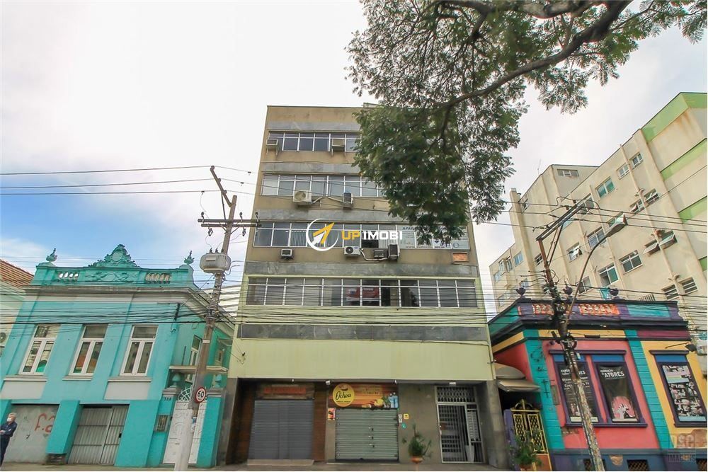 Sala Comercial com 38m² no bairro Floresta em Porto Alegre para Comprar