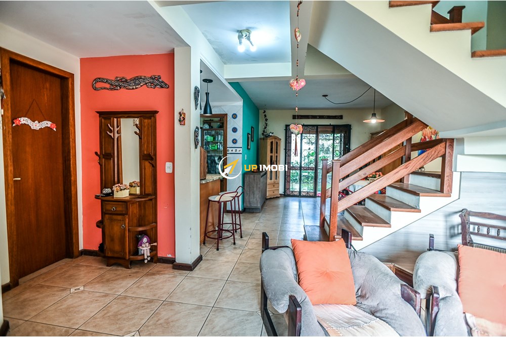 Casa de Condomínio com 166m², 2 dormitórios no bairro Serraria em Porto Alegre para Comprar