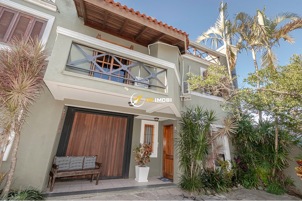 Casa de Condomínio com 144m², 3 dormitórios no bairro Ipanema em Porto Alegre para Comprar