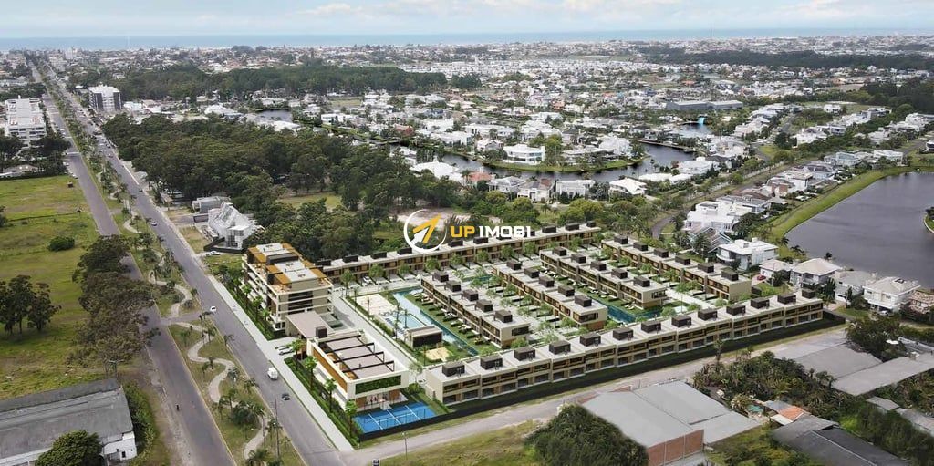 Duplex com 93m², 2 dormitórios no bairro Centro em Xangri-Lá para Comprar