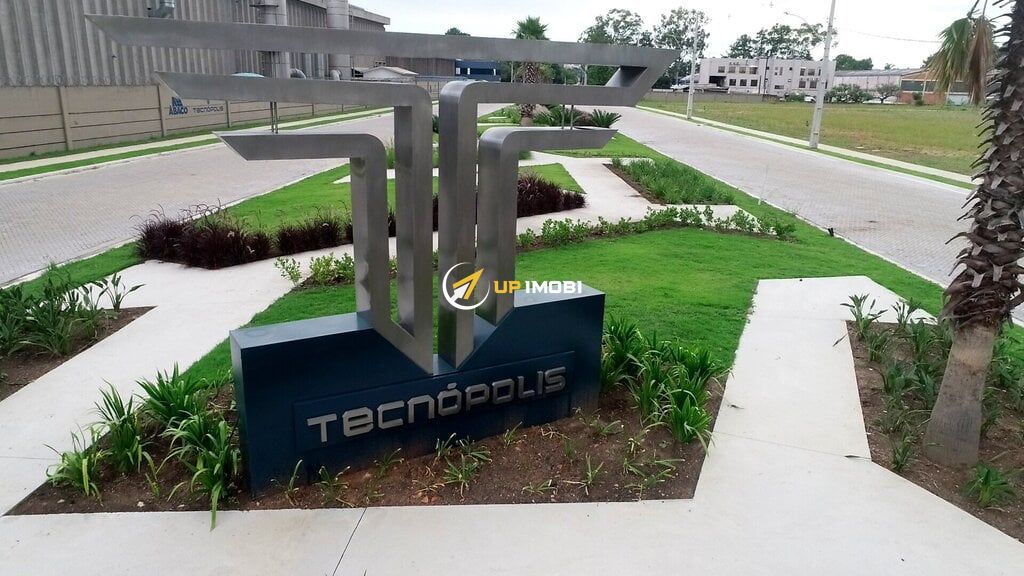 Terreno Comercial com 825m² no bairro Anchieta em Porto Alegre para Comprar