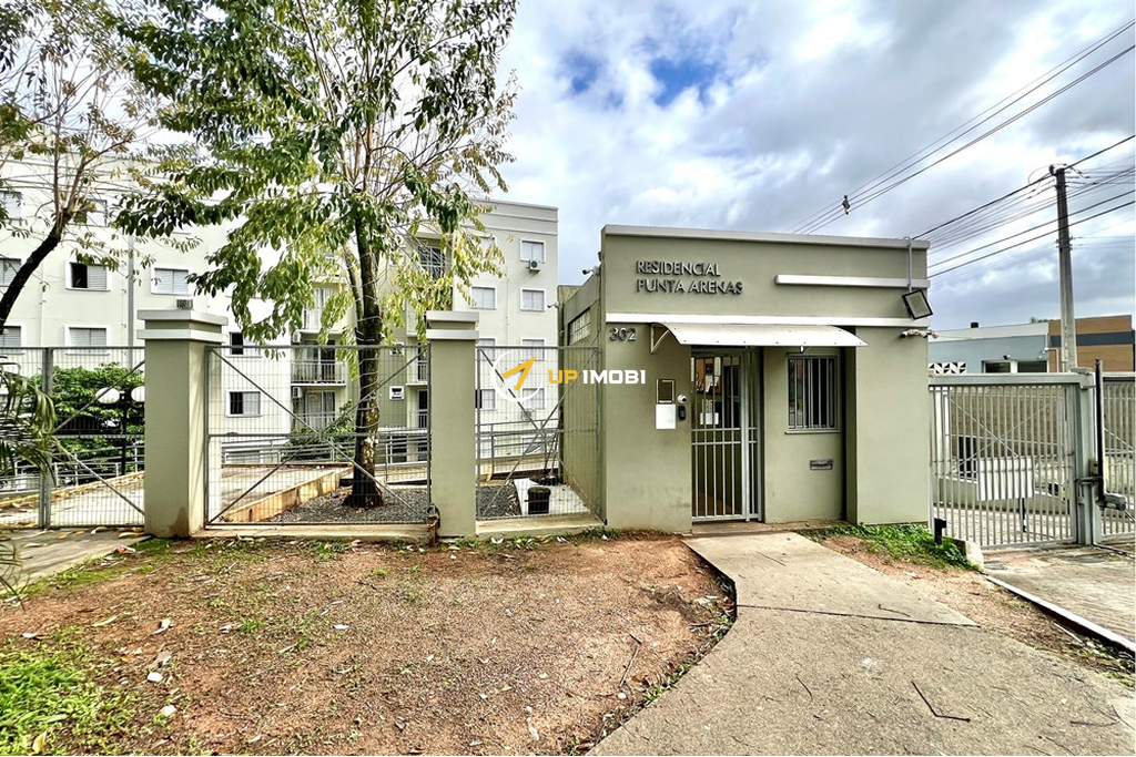 Apartamento com 43m², 2 dormitórios no bairro Olaria em Canoas para Comprar