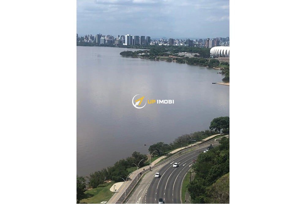 Sala Comercial com 37m² no bairro Cristal em Porto Alegre para Comprar