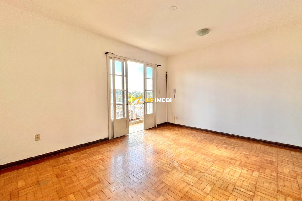 Apartamento com 79m², 2 dormitórios no bairro Marechal Rondon em Canoas para Comprar