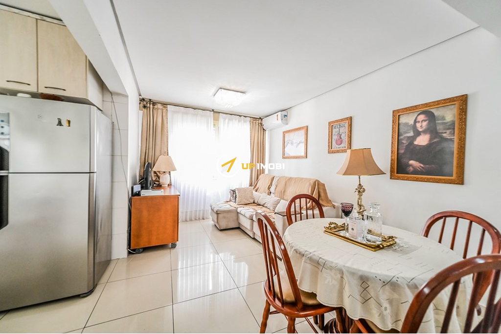 Apartamento com 80m², 2 dormitórios no bairro Santana em Porto Alegre para Comprar