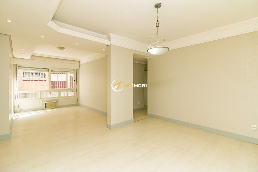 Apartamento com 127m², 3 dormitórios no bairro Jardim Lindóia em Porto Alegre para Comprar