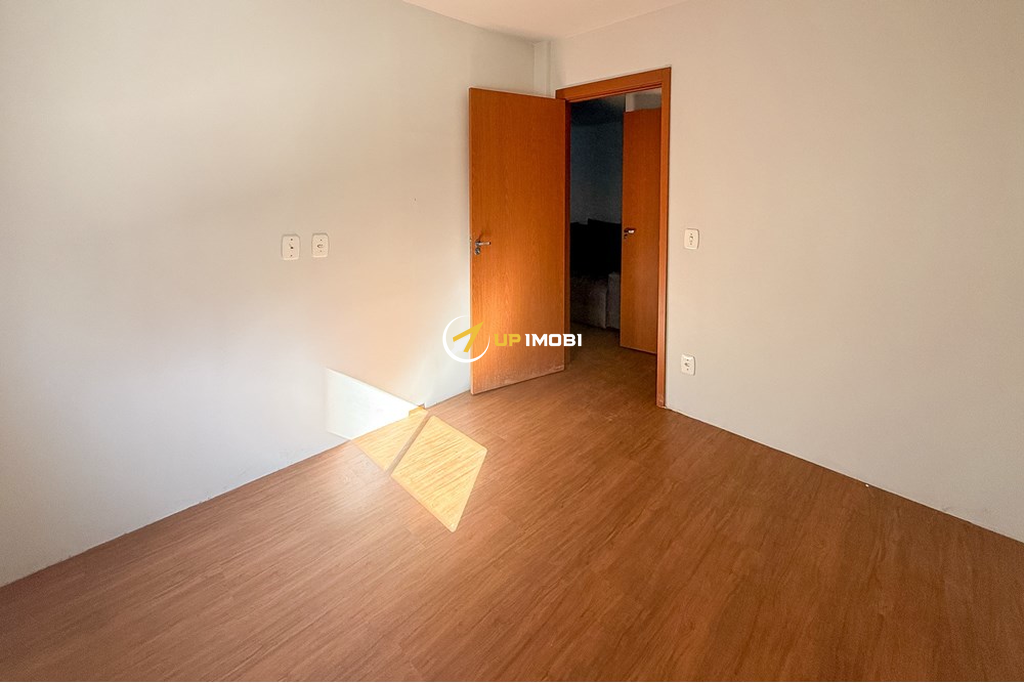 Apartamento com 50m², 2 dormitórios no bairro Olaria em Canoas para Comprar